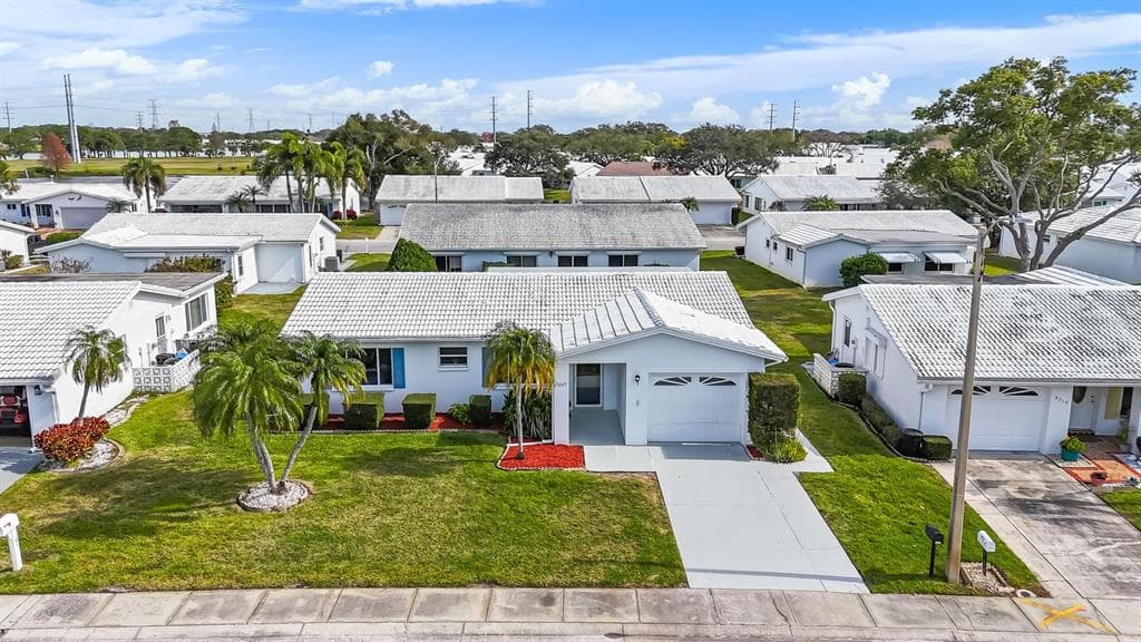 9225 41ST STREET N UNIT 5 PINELLAS PARK, FL 33782