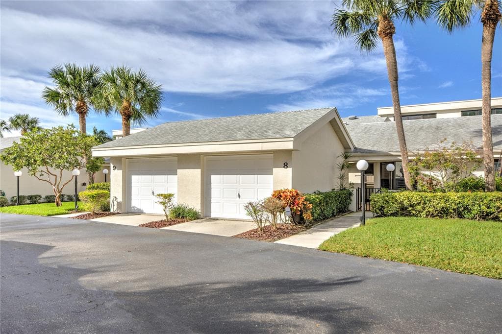 1308 PASADENA AVENUE S UNIT 8 SOUTH PASADENA, FL 33707