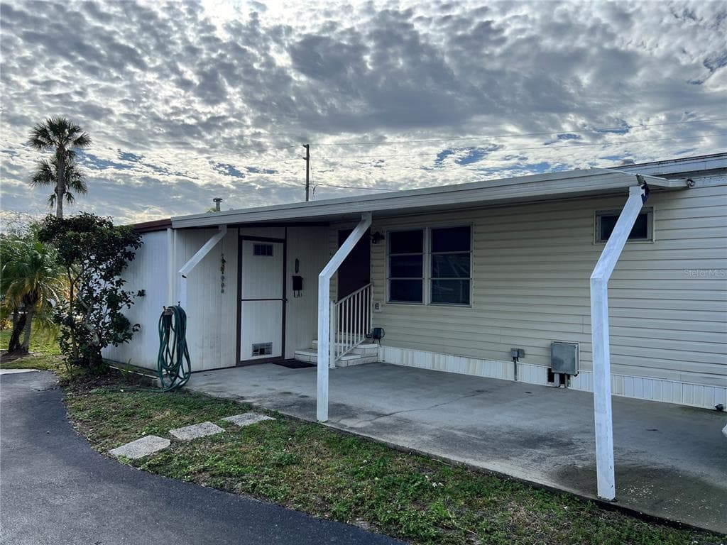 6701 MOUNT PLEASANT ROAD NE ST PETERSBURG, FL 33702