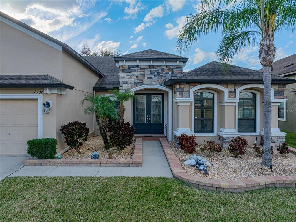2707 COLEWOOD LANE