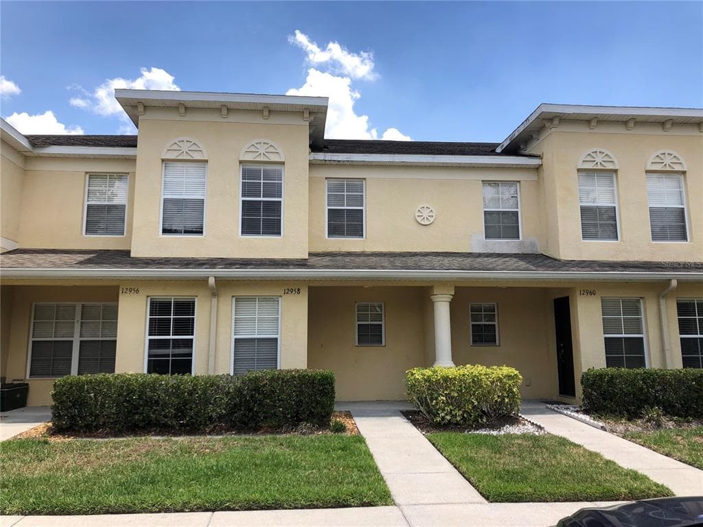 12958 TRADE PORT PLACE RIVERVIEW, FL 33579