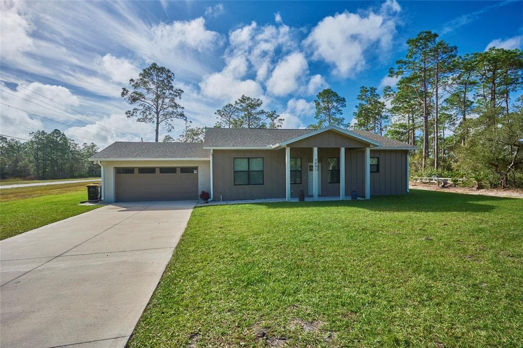 3001 GRANADA DRIVE INDIAN LAKE ESTATES, FL 33855