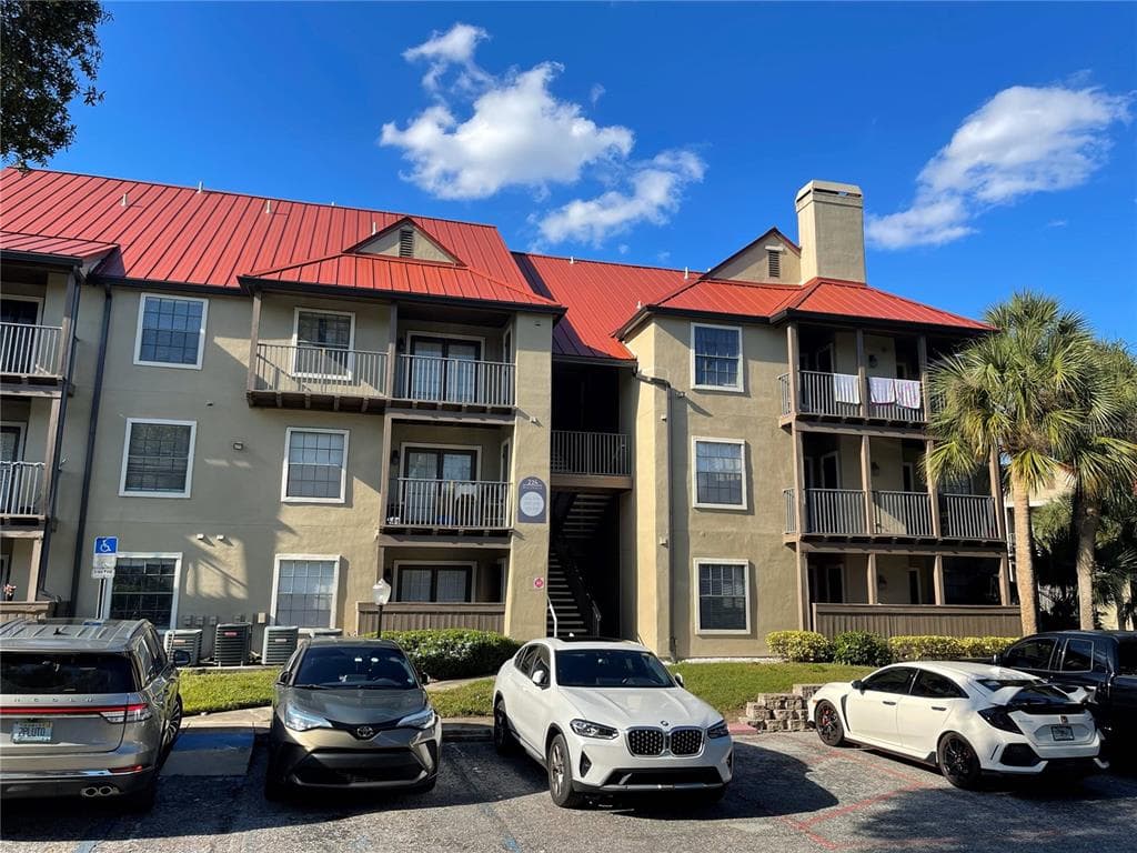 224 AFTON SQUARE UNIT 106 ALTAMONTE SPRINGS, FL 32714