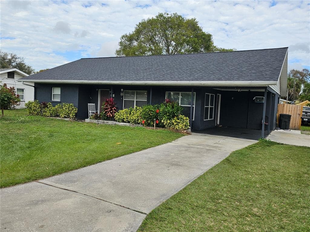 1006 39TH AVENUE W BRADENTON, FL 34205