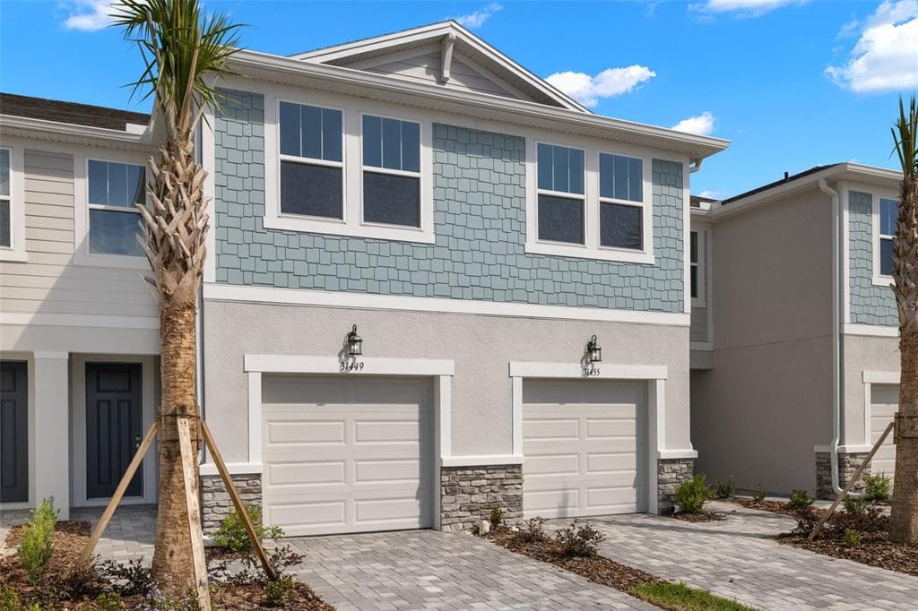 31449 WOODLAND RACE LOOP WESLEY CHAPEL, FL 33545