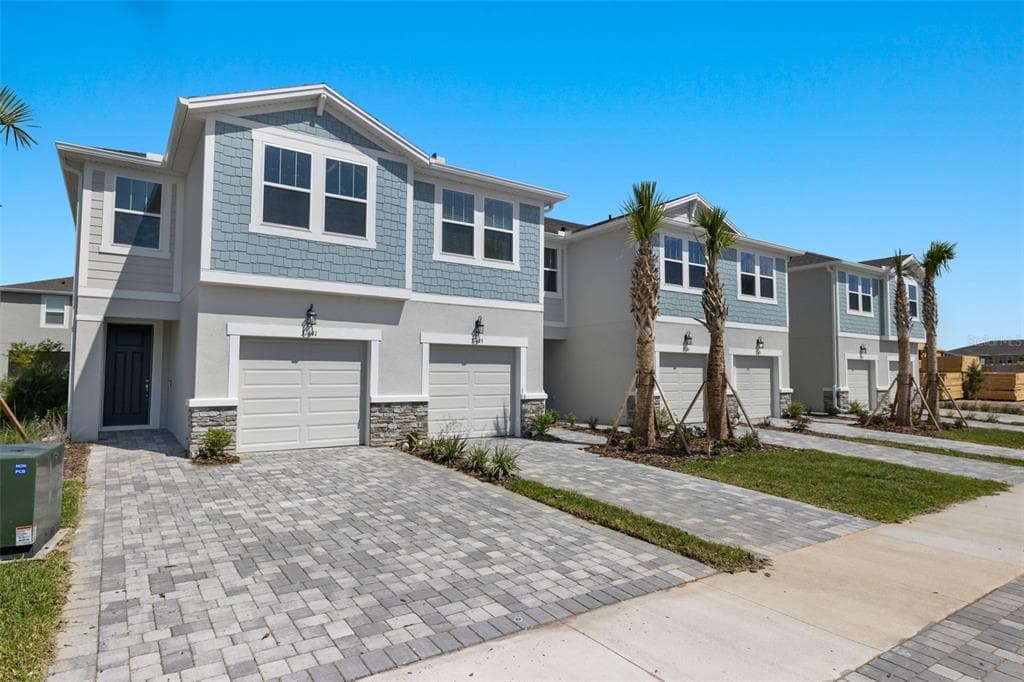 31441 WOODLAND RACE LOOP WESLEY CHAPEL, FL 33545