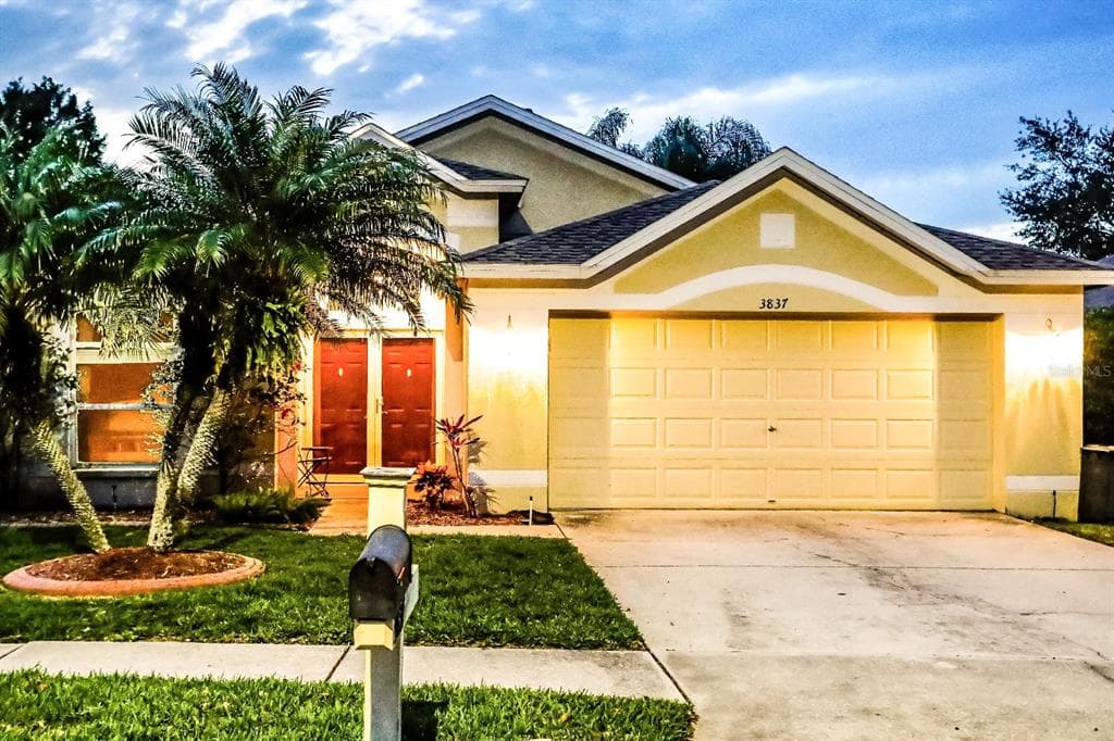3837 LOCKRIDGE DRIVE LAND O LAKES, FL 34638