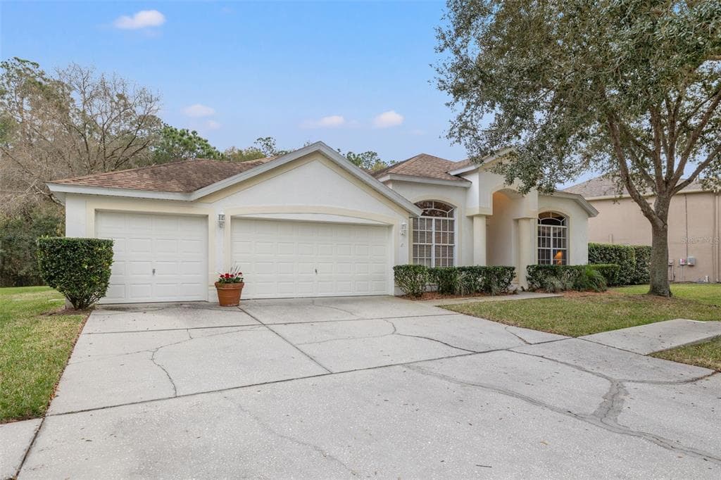 16944 FALCONRIDGE ROAD LITHIA, FL 33547