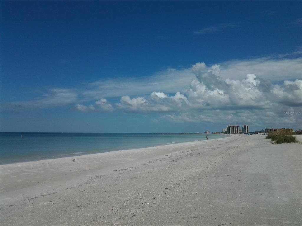 1230 GULF BOULEVARD UNIT 1507 CLEARWATER, FL 33767