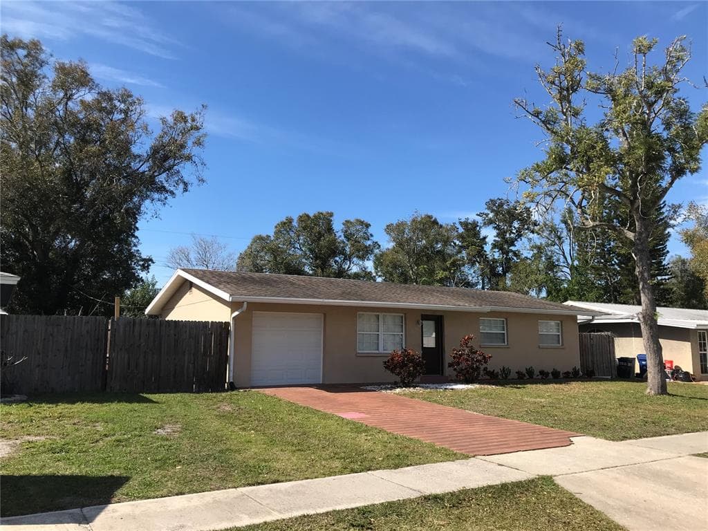 3520 ALOHA DRIVE SARASOTA, FL 34232