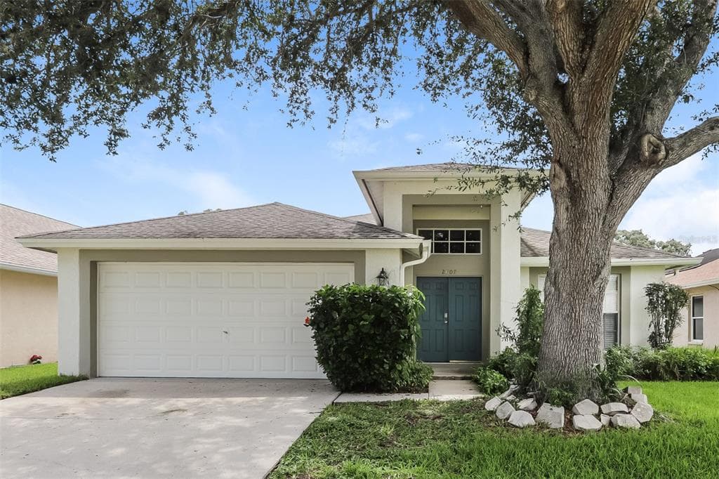 2009 AVALON COVE COURT BRANDON, FL 33511