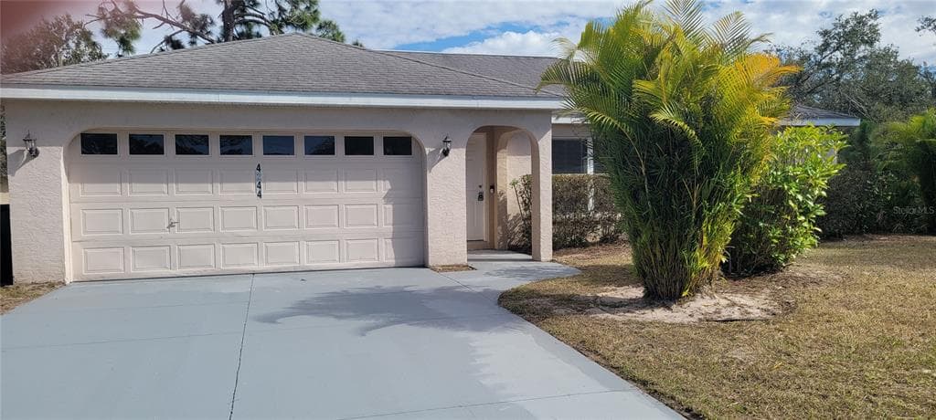 4244 ASCOT DRIVE NORTH PORT, FL 34291