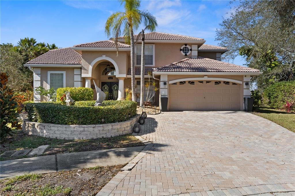 818 ANCHORS WAY TARPON SPRINGS, FL 34689