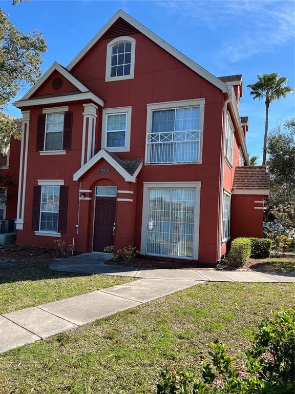 9518 LAKE CHASE ISLAND WAY UNIT 9518 TAMPA, FL 33626