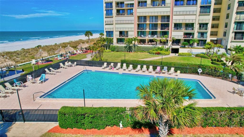1400 GULF BOULEVARD UNIT 304