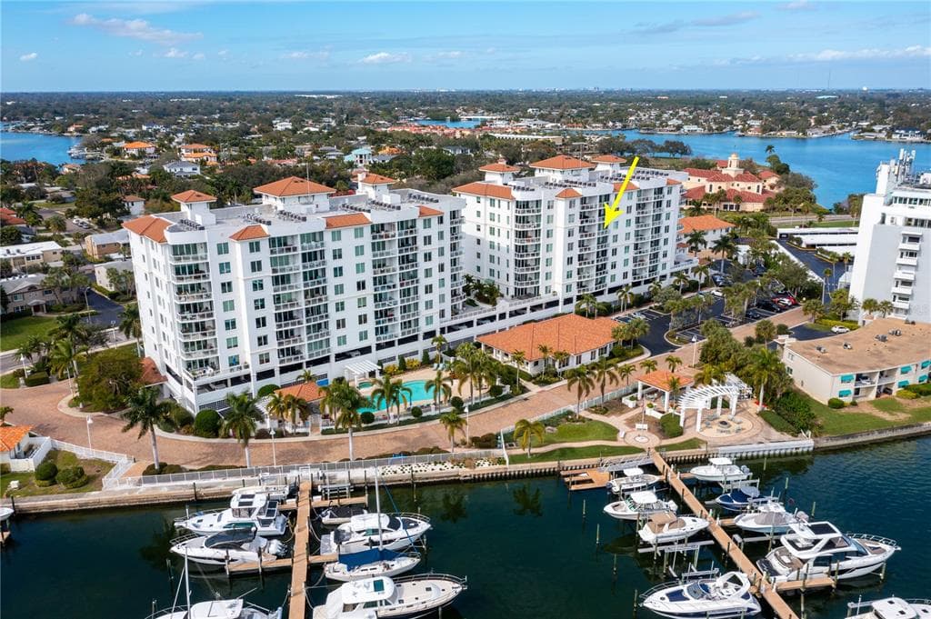 1325 SNELL ISLE BOULEVARD NE UNIT 709 ST PETERSBURG, FL 33704