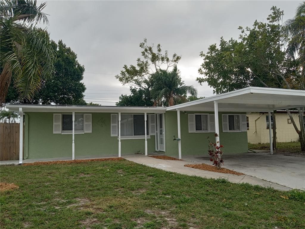 10524 116TH AVENUE LARGO, FL 33773