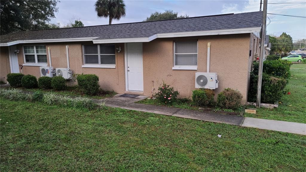 9413 GRANDFIELD ROAD THONOTOSASSA, FL 33592