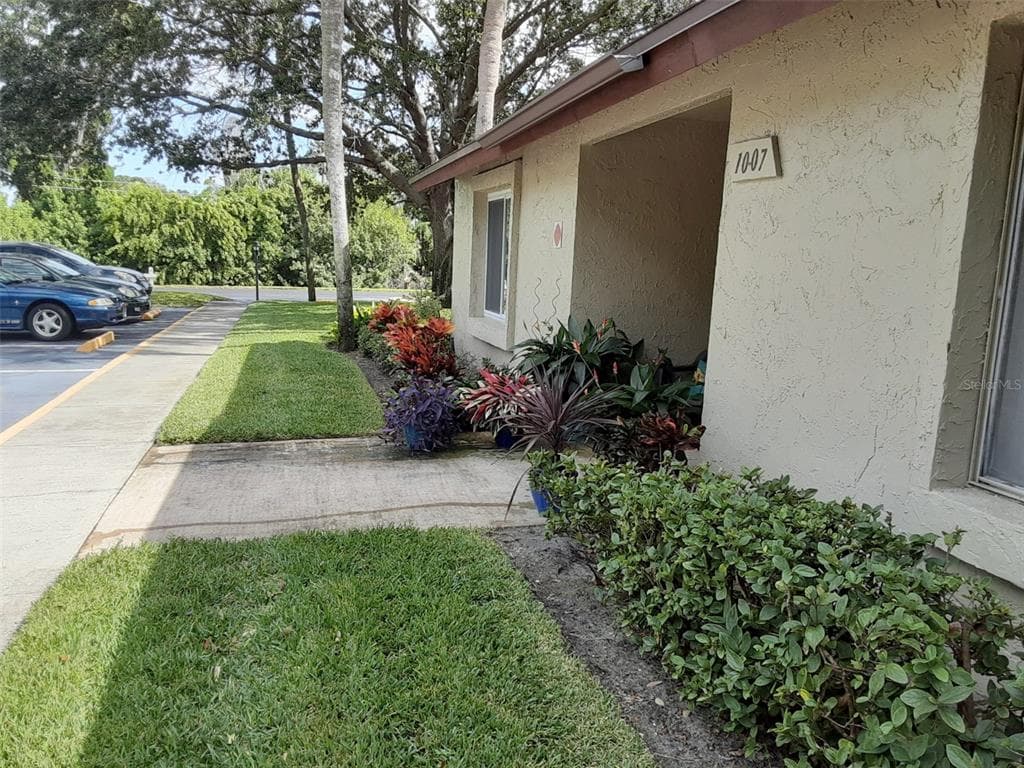 4215 EAST BAY DRIVE UNIT 1007A CLEARWATER, FL 33764