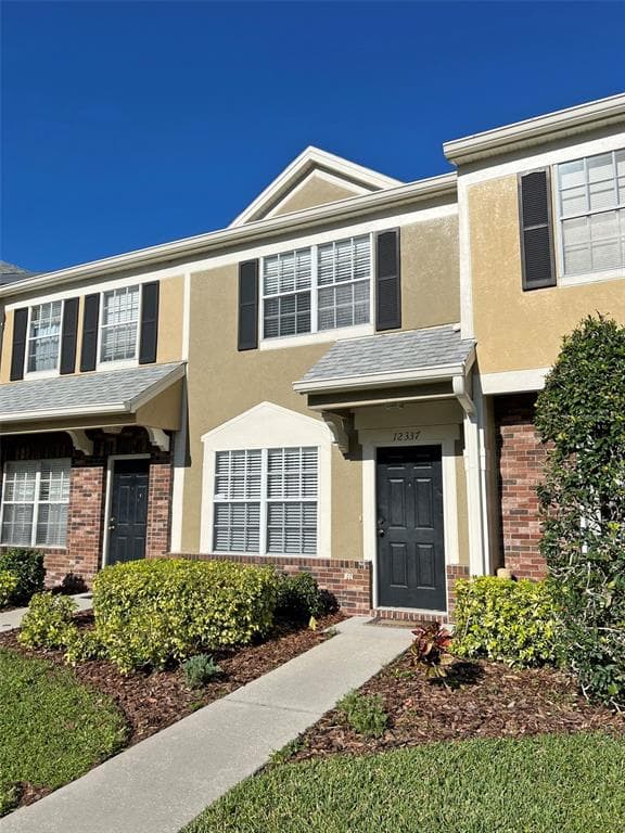 12337 BERKELEY SQUARE DRIVE TAMPA, FL 33626