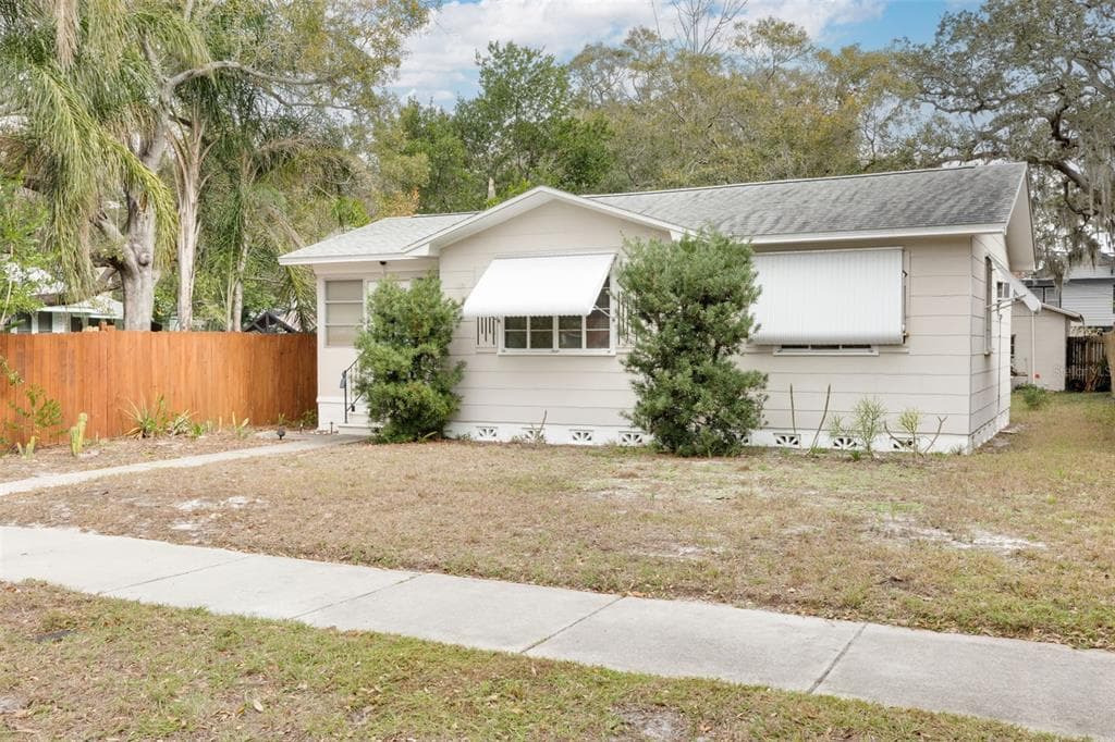 2701 13TH STREET N ST PETERSBURG, FL 33704
