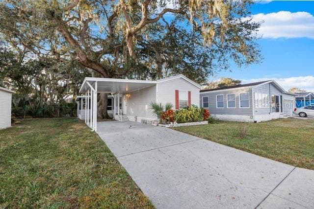 34120 ESTATES LANE WESLEY CHAPEL, FL 33543
