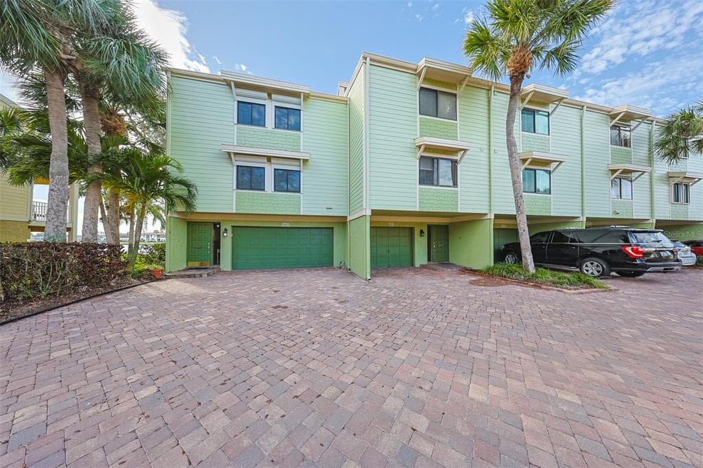 443 HAVEN POINT DRIVE