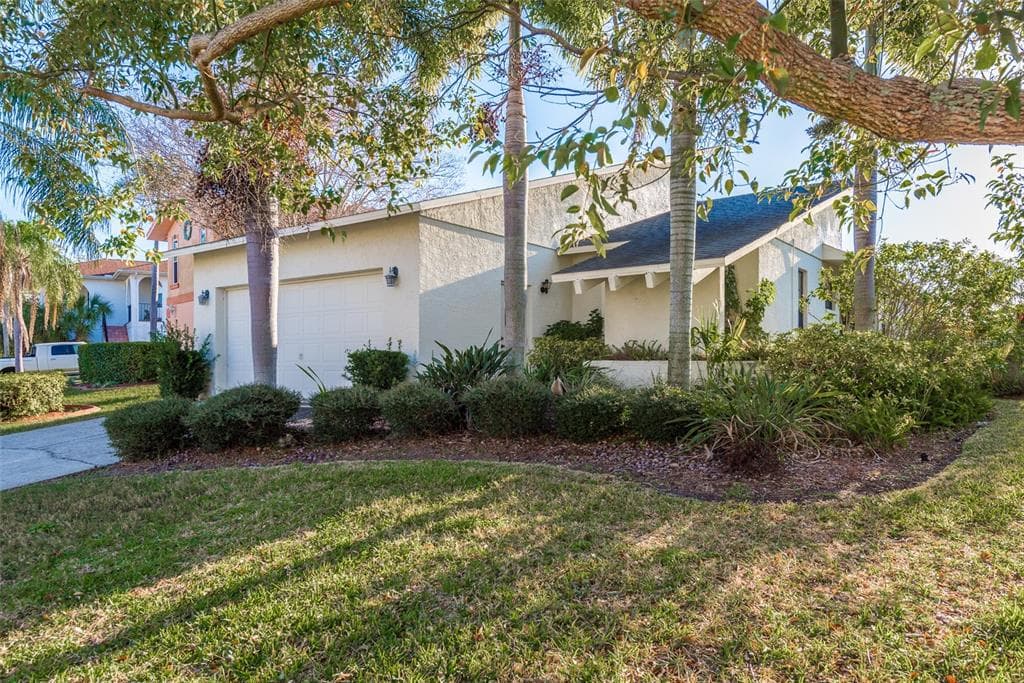 6306 GARLAND COURT NEW PORT RICHEY, FL 34652