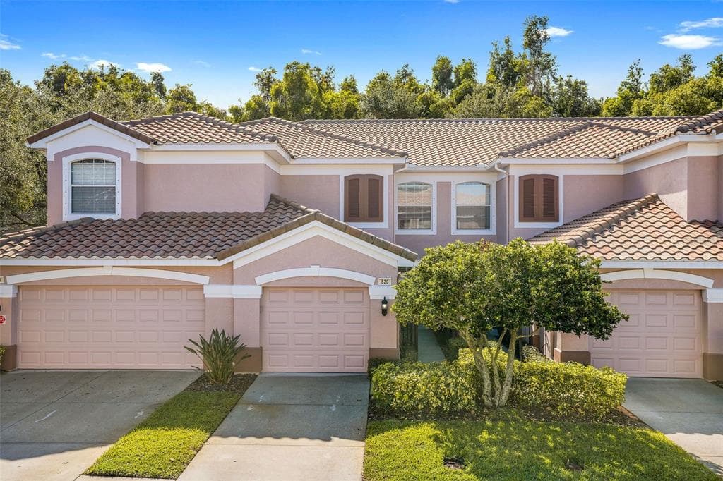 820 LANTERN WAY UNIT 101 CLEARWATER, FL 33765