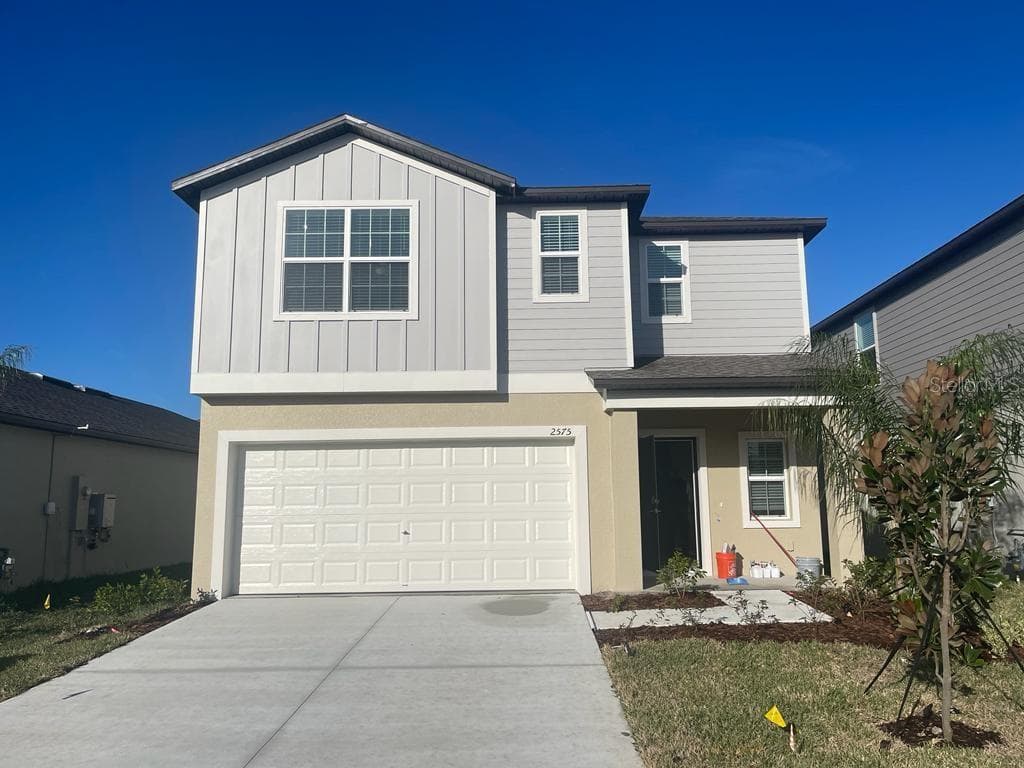 2545 LEONIA LANE ZEPHYRHILLS, FL 33541