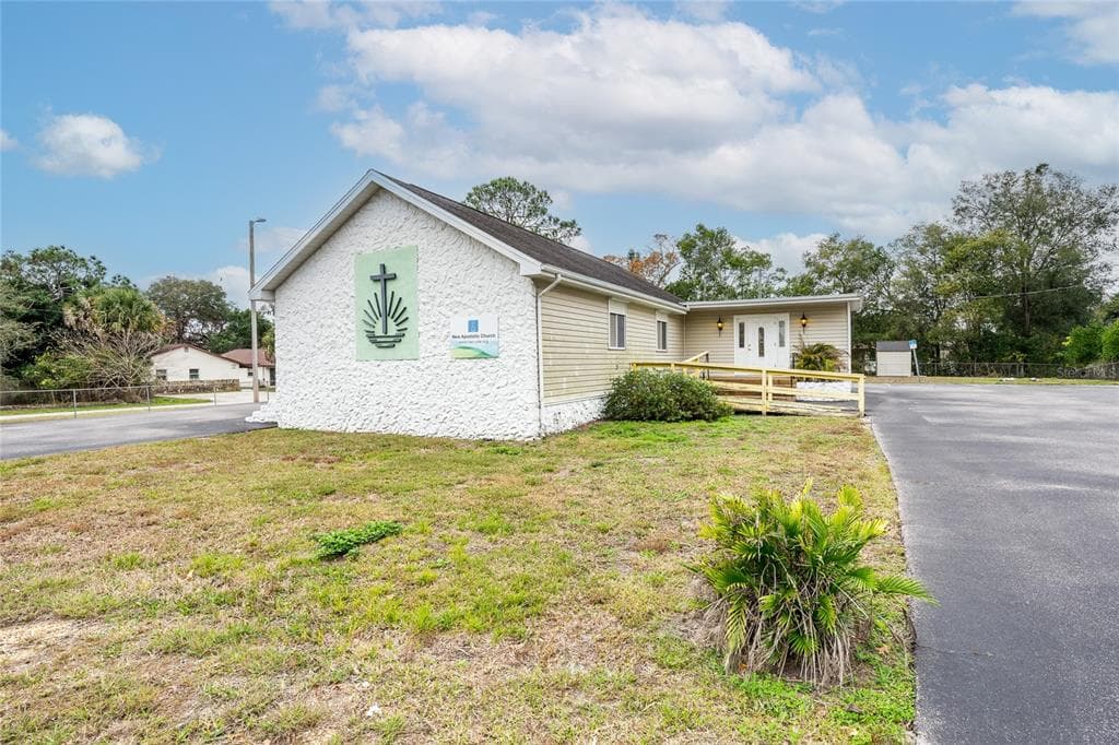 6505 POLK STREET NEW PORT RICHEY, FL 34653