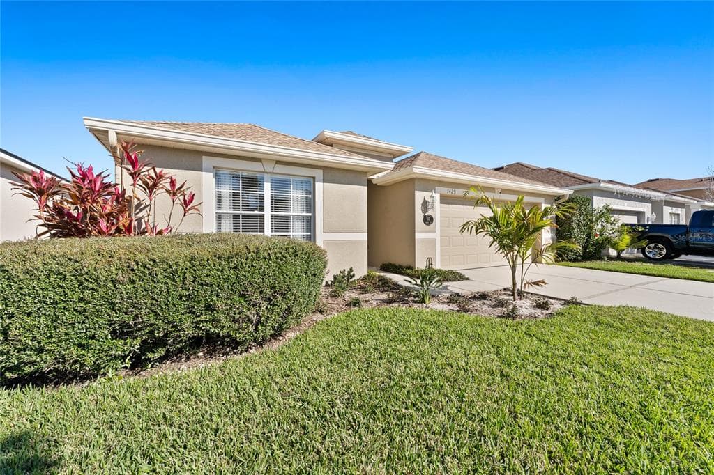 7429 DRAGON FLY LOOP GIBSONTON, FL 33534