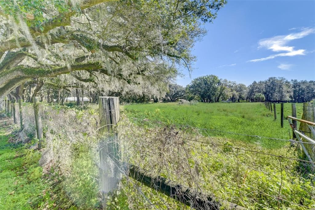 0 E MERRIN ROAD PLANT CITY, FL 33567