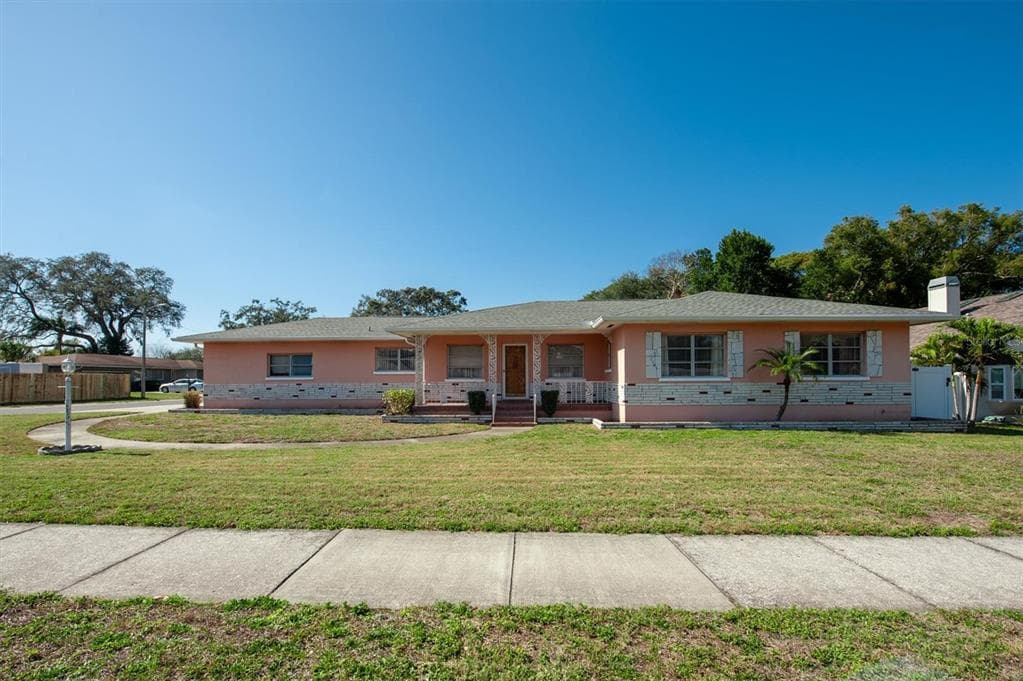 1318 S KEENE ROAD CLEARWATER, FL 33756
