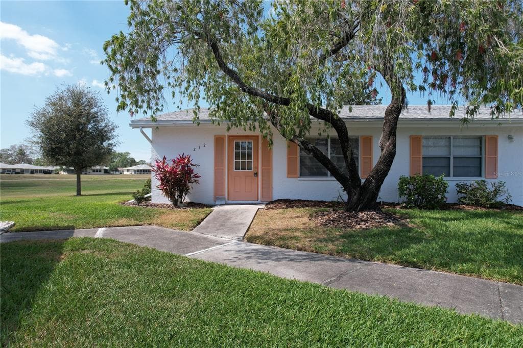 1902 ANDOVER STREET UNIT 212 SUN CITY CENTER, FL 33573
