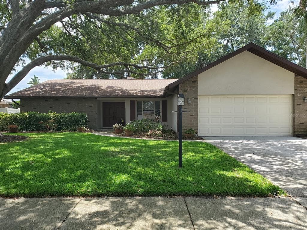 13964 106TH AVENUE LARGO, FL 33774