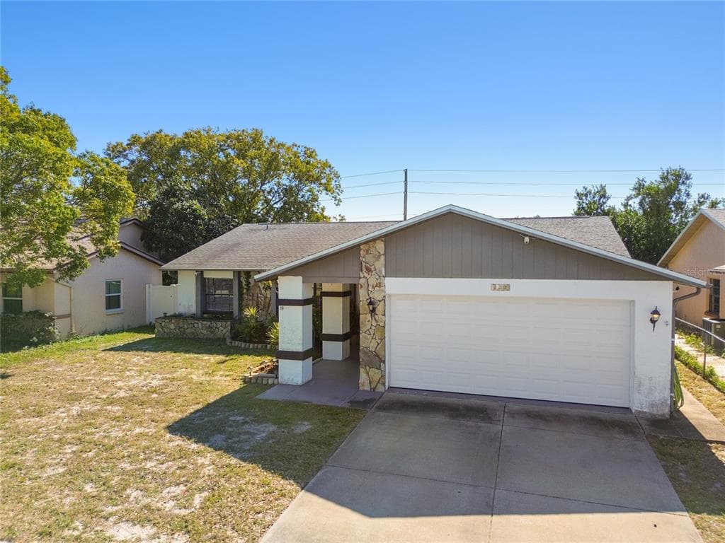 8542 HUNTSMAN LANE PORT RICHEY, FL 34668