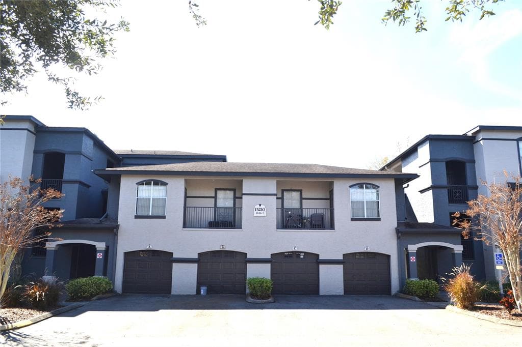 13210 ARBOR ISLE DRIVE UNIT 102 TEMPLE TERRACE, FL 33637