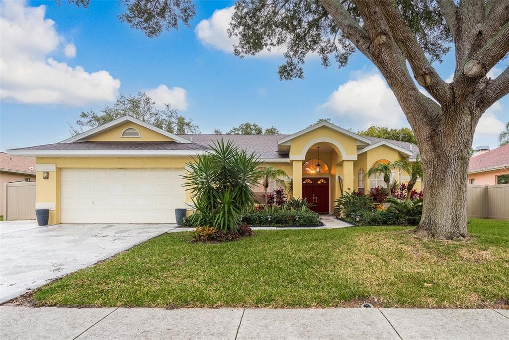 2716 JARVIS CIRCLE PALM HARBOR, FL 34683