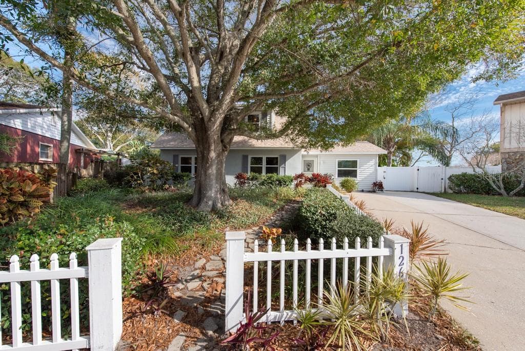 12602 128TH LANE LARGO, FL 33774