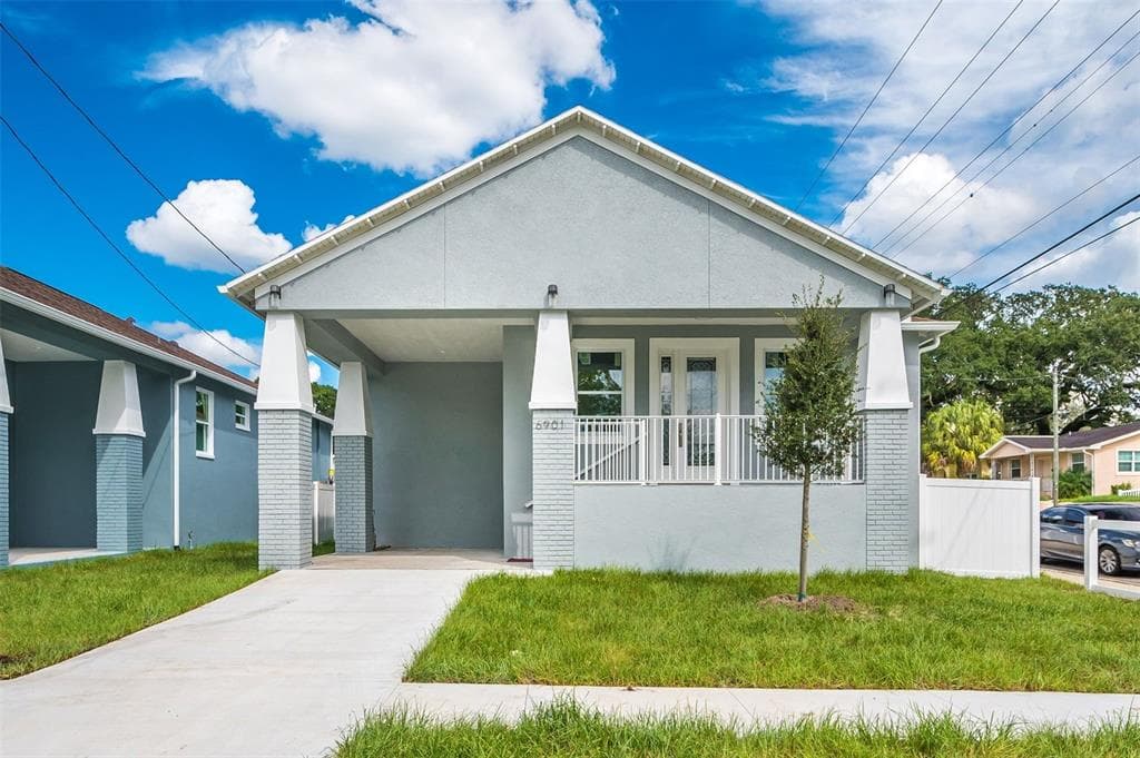 6901 N OLA AVENUE TAMPA, FL 33604