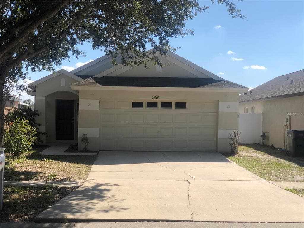 10508 LAKESIDE VISTA DRIVE