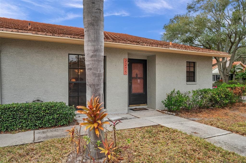 2275 CITRUS COURT CLEARWATER, FL 33763