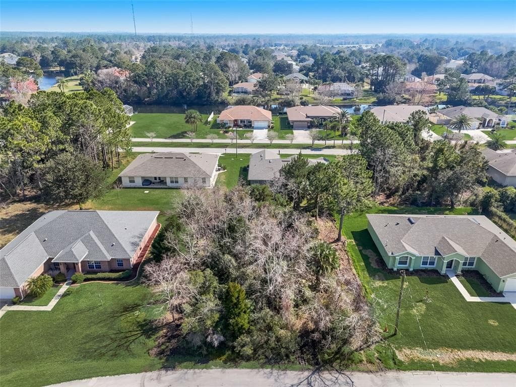 16 LYTTON LANE PALM COAST, FL 32137