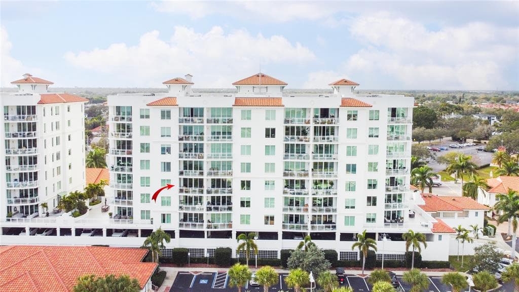 1325 SNELL ISLE BOULEVARD NE UNIT 508