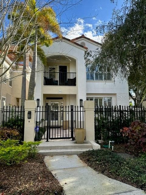 1024 ROYAL PASS ROAD TAMPA, FL 33602