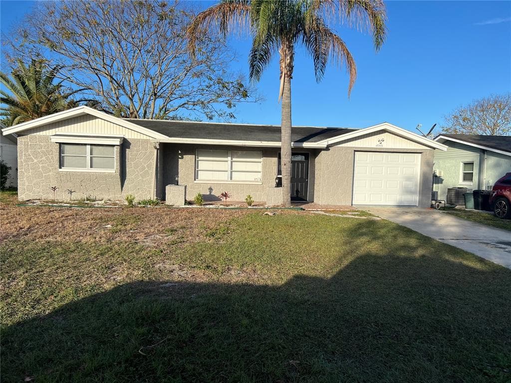 10915 KINGSBRIDGE ROAD PORT RICHEY, FL 34668