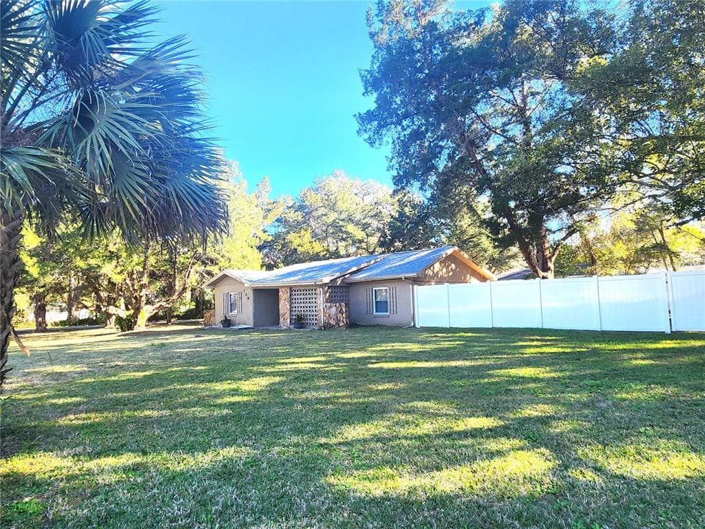109 BROCKWAY LANE BROOKSVILLE, FL 34601
