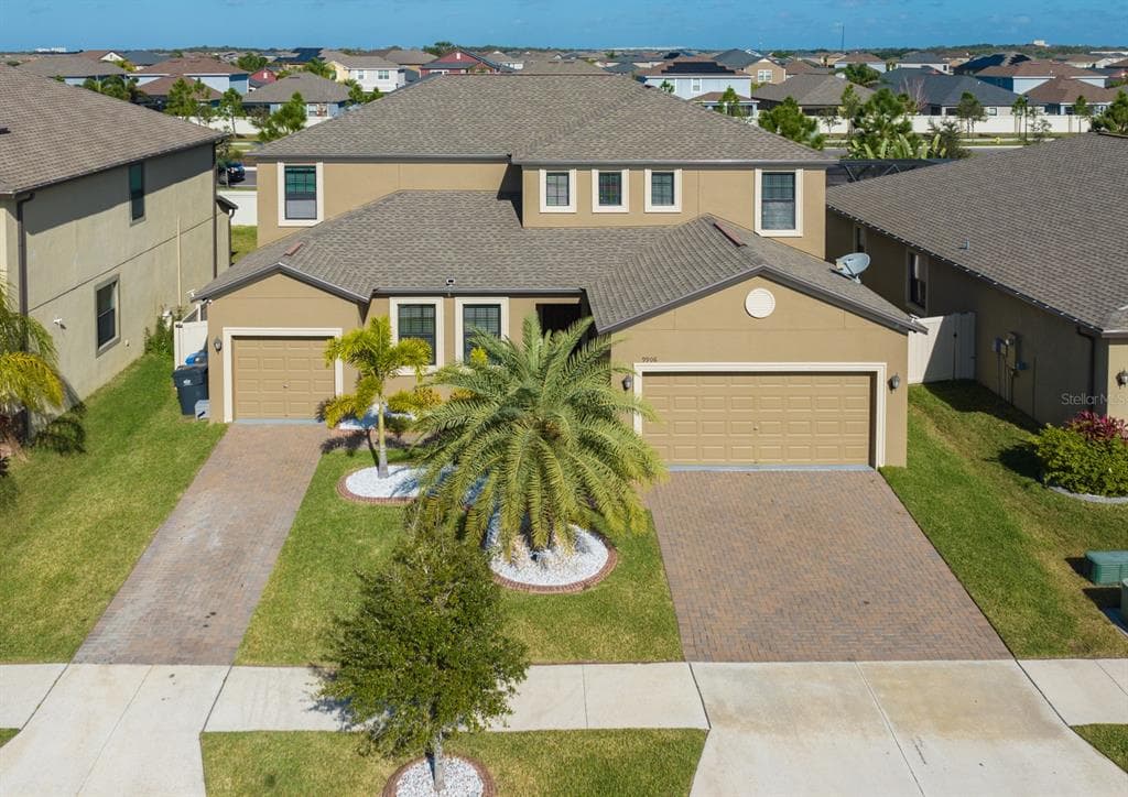 9906 SMARTY JONES DRIVE RUSKIN, FL 33573