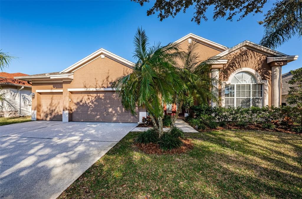10605 TAVISTOCK DRIVE TAMPA, FL 33626